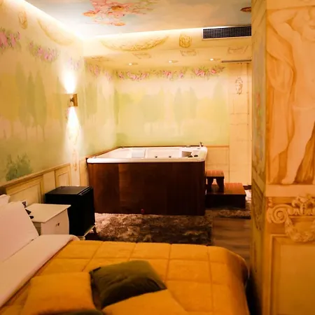 Golden Ring 4* Тирана