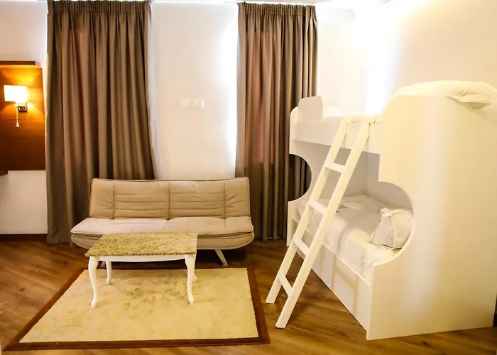 Golden Ring 4* Farke e Madhe