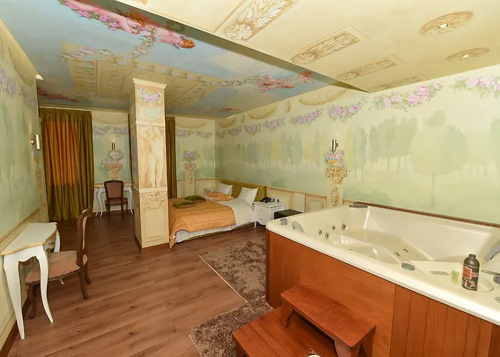 Golden Ring Hotel Farke e Madhe