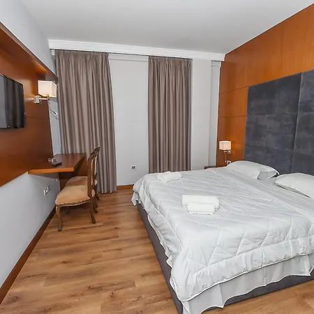 Golden Ring Hotell
