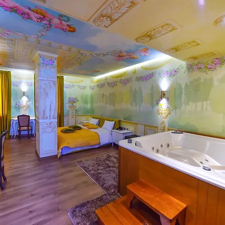 Golden Ring Hotell
