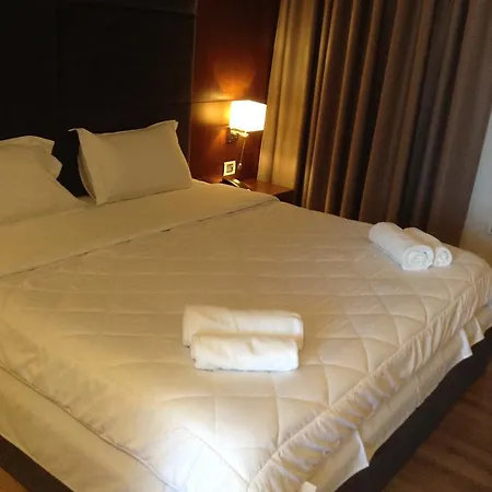 Golden Ring Hotell