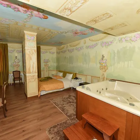 Golden Ring Hotell Farke e Madhe
