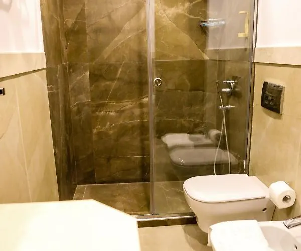 Ξενοδοχείο Golden Ring Farke e Madhe