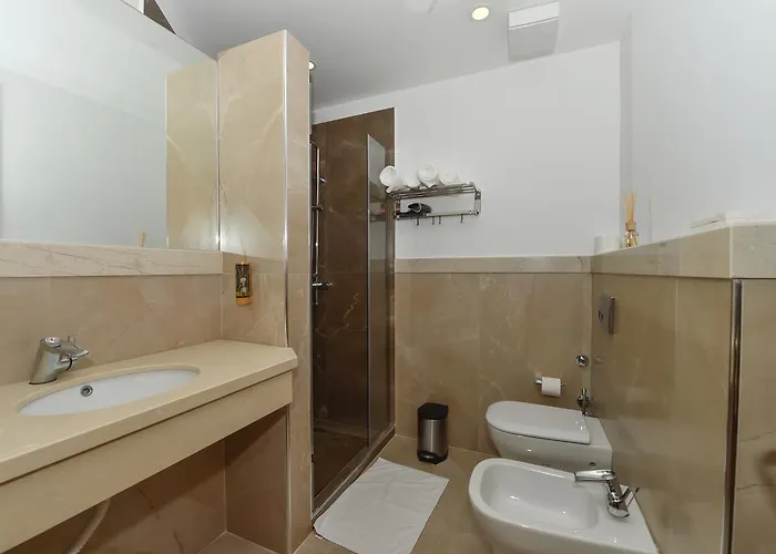 Golden Ring Ξενοδοχείο Farke e Madhe